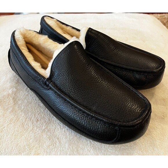 UGG Ascot Mens Pebble Black Leather Sheepskin Slipper Size 9 US New in Box Shoe main image 6